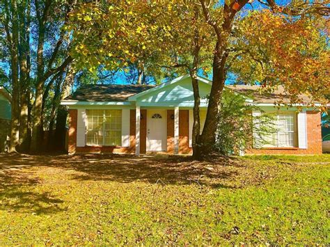 7739 Bellefield Dr E, Theodore, AL 36582 | Homes.com