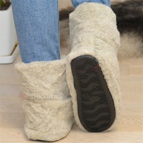 Купить теплые чуни, женские. Изготовленные из мериносовой овчины