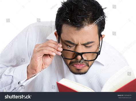 4 Indian Glaucoma Tunneling Vision Images, Stock Photos & Vectors | Shutterstock