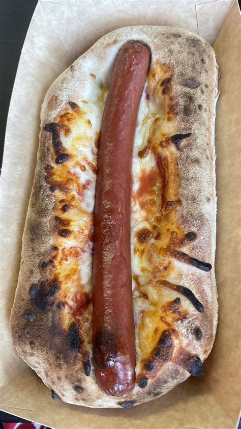 What Does Oi Oi Saveloy Mean