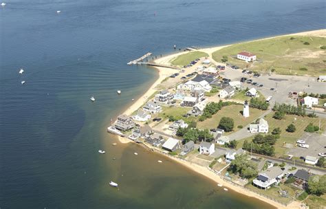 Newburyport Harbor Light (Plum Island Light) Lighthouse in Newburyport ...