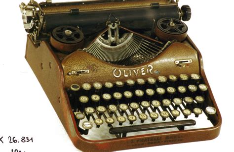 Oliver S.I.M. MAS typewriters