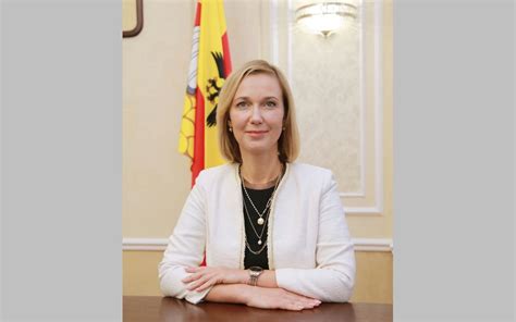Любовь Кулакова официально вступила в должность социального вице-мэра ...