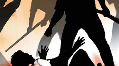 Mob lynching in UP again; man accused of kidnapping child, tied to tree ...