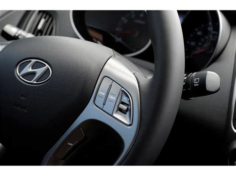 2015 Hyundai Tucson: 35 Interior Photos | U.S. News