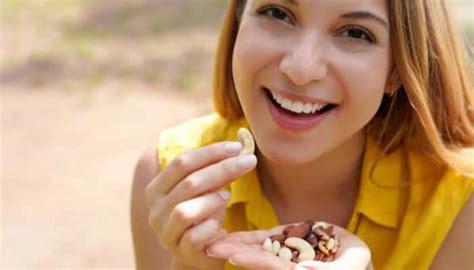 Are You Overeating Dry Fruits In The Name Of Health? Here’s Right Way ...