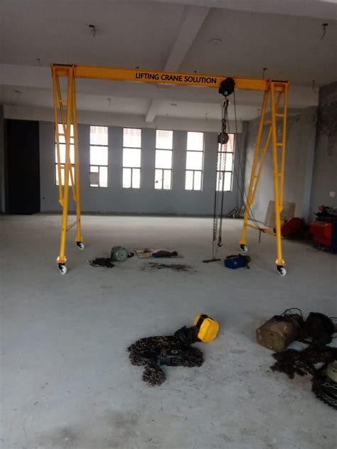 GALLERY-LIFTING CRANE SOLUTION