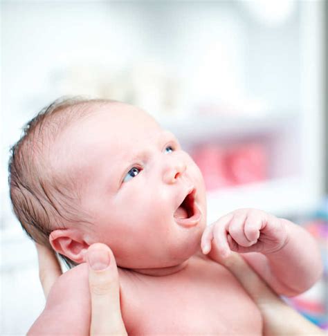 新生婴儿图片-可爱的新生婴儿素材-高清图片-摄影照片-寻图免费打包下载