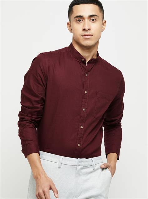 Buy Men Solid Full Sleeves Slim Fit Structured Casual Shirt Online at ...