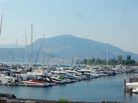 The Lake Lounge on Okanagan (Kelowna) - All You Need to Know BEFORE You Go