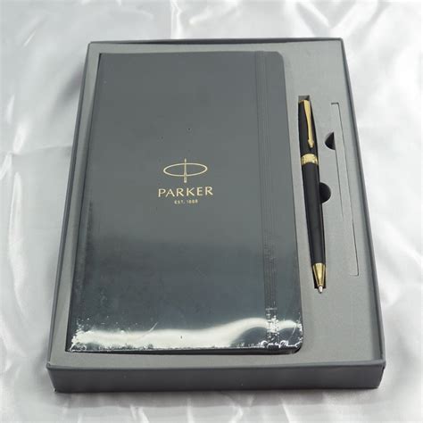 Parker Fusion Matte Black Gt Twist Type Ball Pen Black Large NoteBook ...