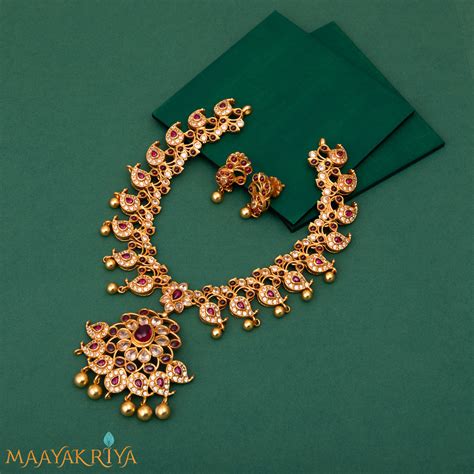 Gopika Mavu Necklace Set – Maayakriya