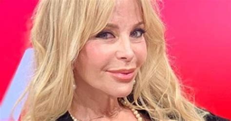 Graciela Alfano le contó todo el detrás de su beso con Moria Casán a ...