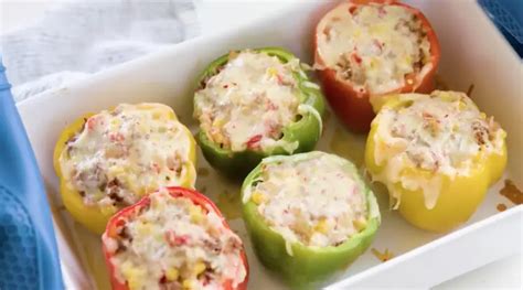 https://www.soulfoodandsoutherncooking.com/images/stuffed-bell-peppers.png