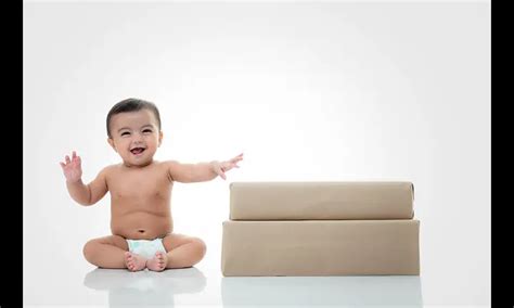 Dehydration in Infants: Causes, Signs, and Treatment - Pampers India