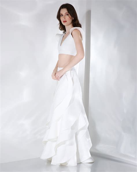 Lira Lehenga – NEZO