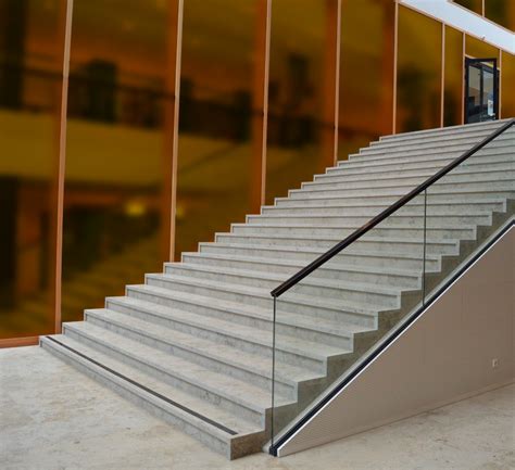 Glaswande Innen VSG aus ESG glas durch farbige Folie (Blickdicht/Opak)