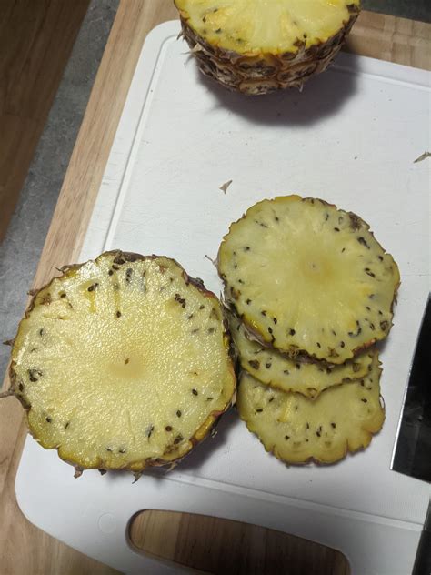 Where Are Pineapple Seeds Located