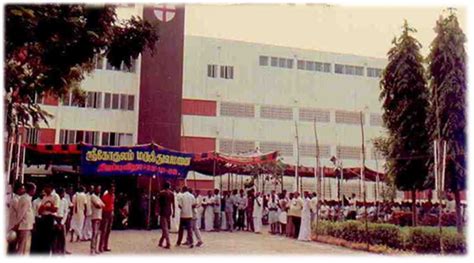 Welcome to Sri Gokulam Hospital - Home