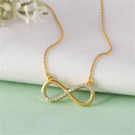 Gold Chains For Women - Gold Chain Design For Female Online at Best ...