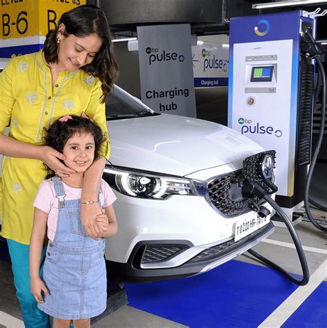 EV Charging Stations & Fast EV Charging Solutions | Jio-bp