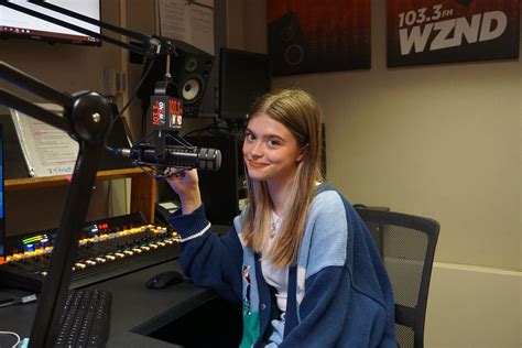 DJ Emily - WZND Fuzed Radio