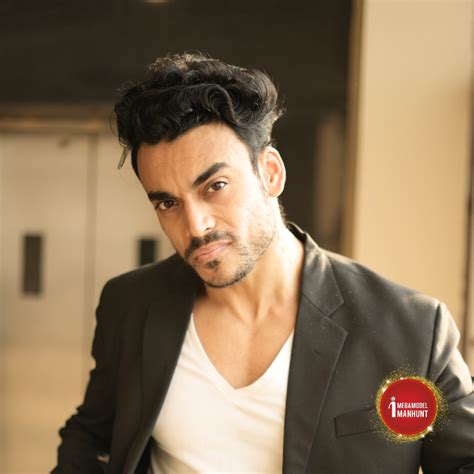 Mega Model Manhunt - IFM Academy