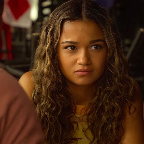 Kiara carrera outer banks – Artofit