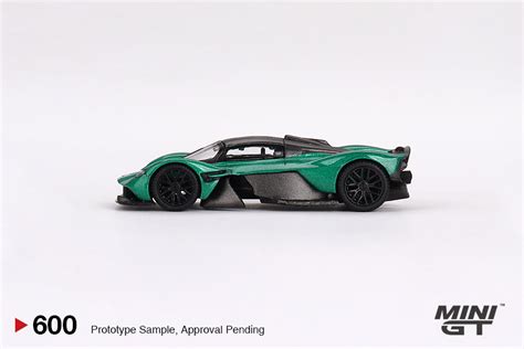 Mini GT Aston Martin Valkyrie Aston Martin Racing Green – Krazy Caterpillar