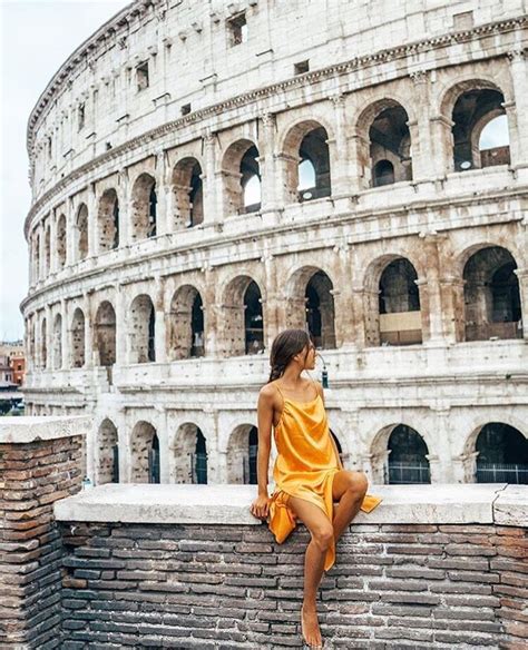 Where Is The Most Popular Spot In The World To Take A Selfie? - StarBiz.com