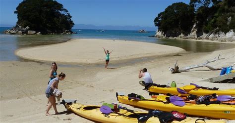 New Zealand Awaits - Active Aotearoa - Womens | Multi-Day Tours & Packages