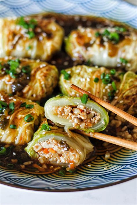 Vegan Napa Cabbage Rolls with Tofu Stuffings | Napa cabbage recipes ...