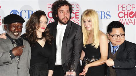 ‘2 Broke Girls’, CBS: Meet the Season 6 Cast | Heavy.com