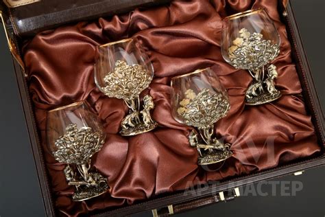 Бокал для коньяка «Три медведя» 4 шт. в подарочном кейсе с ...