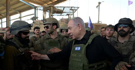 Netanyahu makes surprise visit to troops in Gaza as far-right ...