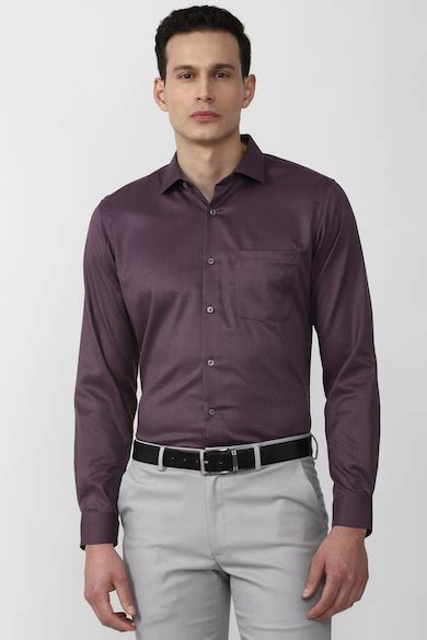 Buy Men Maroon Regular Fit Solid Full Sleeves Formal Shirt Online ...