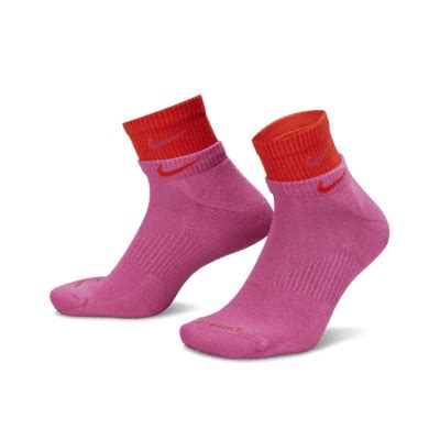 Nike Everyday Plus Cushioned Training Ankle Socks. Nike IN