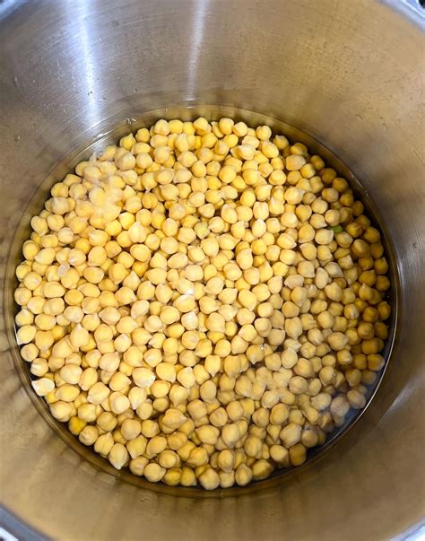 How To Cook Chickpeas (Garbanzo Beans)?