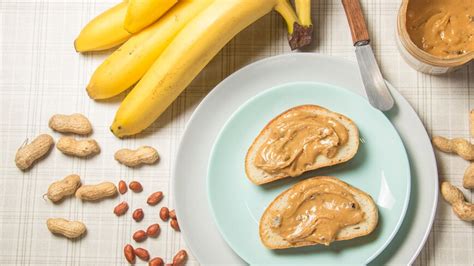 Healthy Night-Time Snacks That Promote Better Sleep | OnlyMyHealth