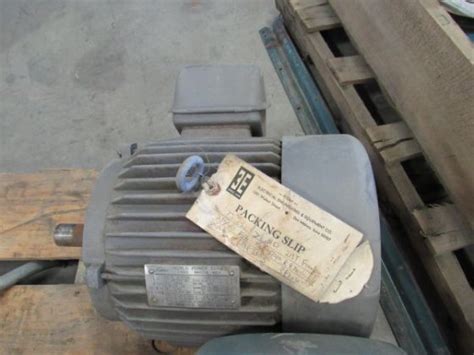 Toshiba World Power Series Induction Motor 7 1/2 HP, 3 PH, (Mo.# ...