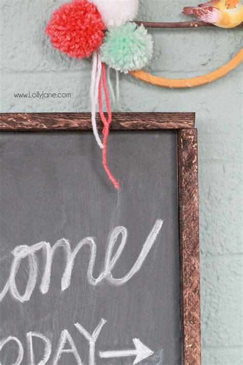 How to Make a Chalkboard Sign Using a Frame 的图像结果