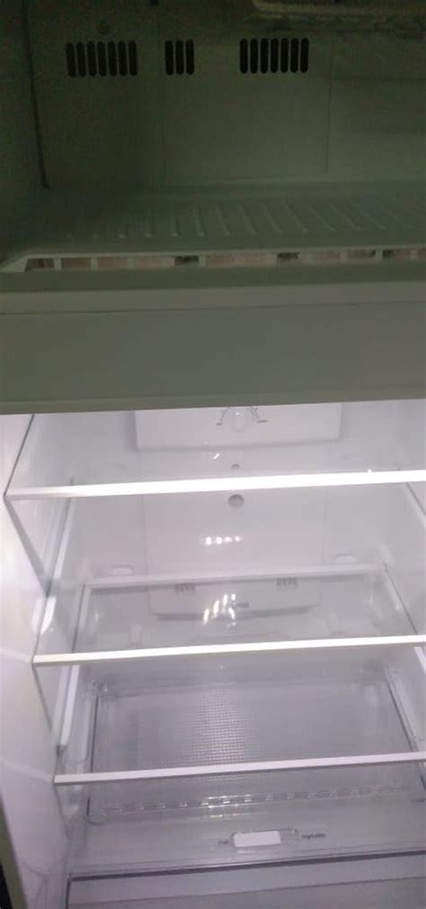 LG 242 L 2 Star Smart Inverter Frost-Free Double Door Refrigerator