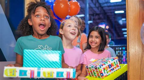 Sky Zone Aurora | Sky Zone Trampoline Park