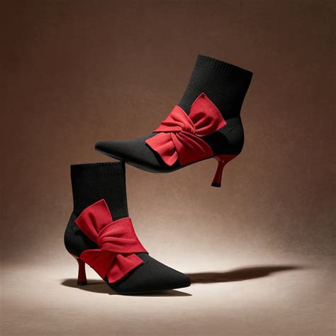 Pointed-Toe Ankle Heel Boots (Athena), BLACK RUBY RED, EU39 | VIVAIA