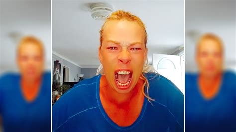 Woman Screaming After Saying 'Let It Out': Video Gallery | Know Your Meme