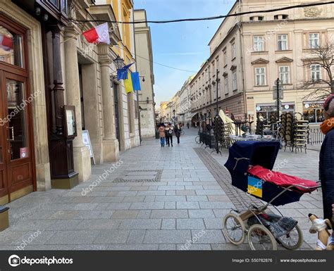 Build the Wall? Finland Plans Border Fence With Russia as NATO Membership Looms | Restoring Liberty