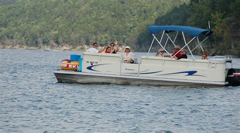 TIMBERS RESORT AND LODGE (Shell Knob) - Lodge Reviews & Photos ...