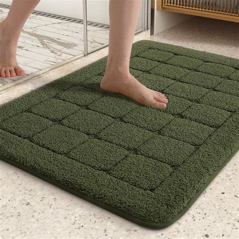 Amazon.com: Color&Geometry Green Bath Mat Non Slip Washable- 24"x36 ...