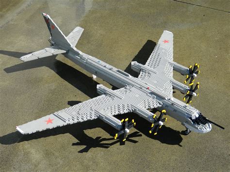 TU-95 BEAR | Lego Military Aircraft