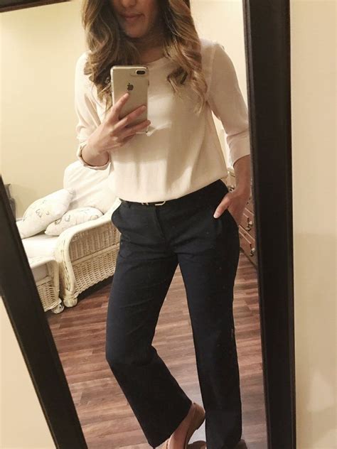 Business-Casual Medical School Men 的图像结果